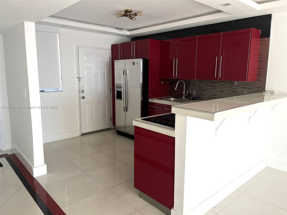 Apartment for rent at 18601 NE 14th Ave #409, Miami, FL 33179