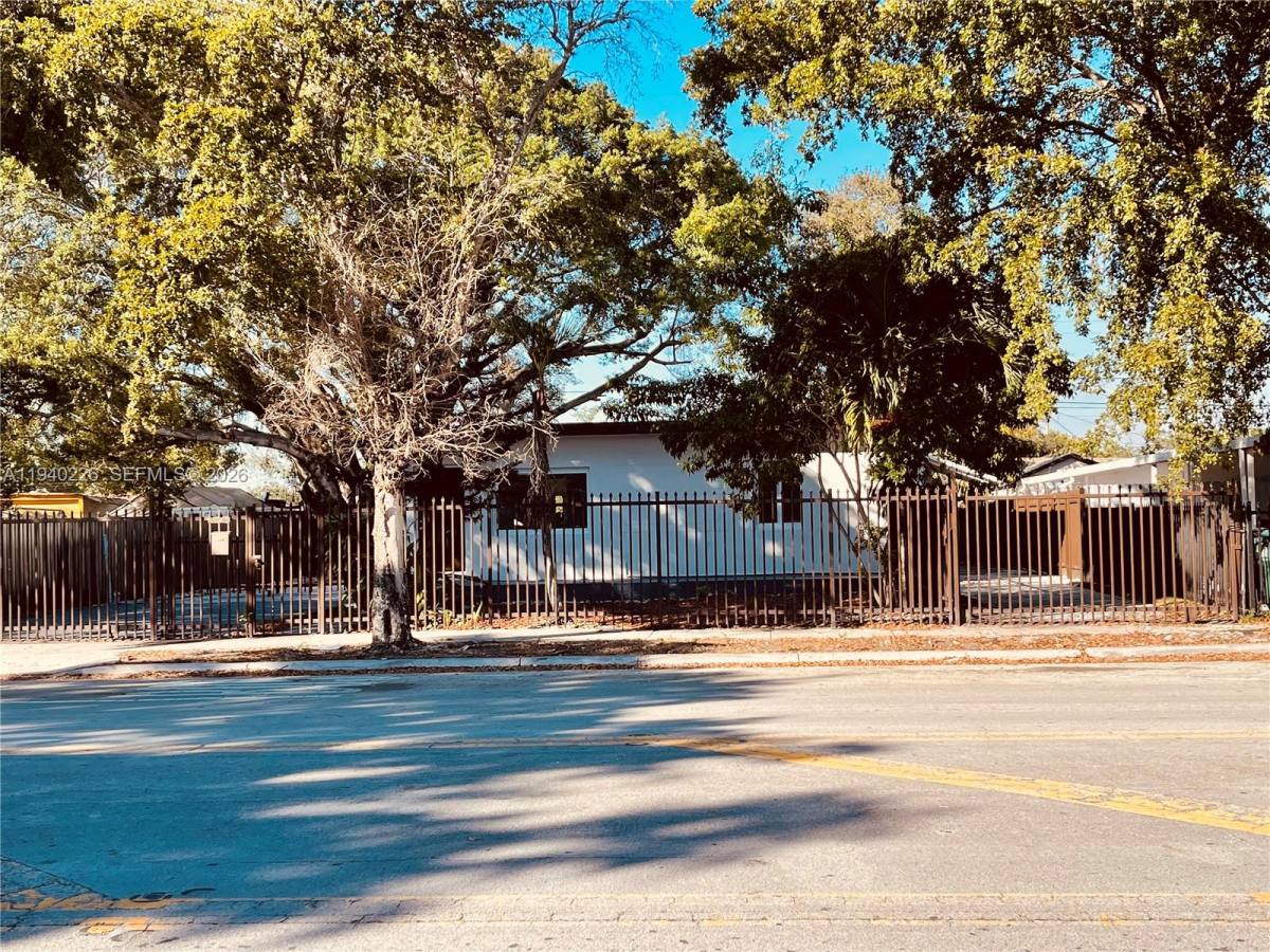 Apartment for rent at 931 Opa-Locka Blvd #931-5, Opa Locka, FL 33054