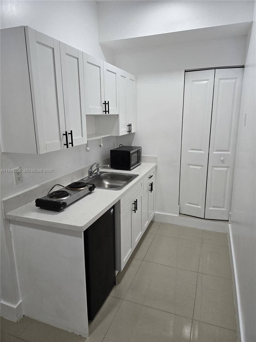 Apartment for rent at 931 Opa-Locka Blvd #931-5, Opa Locka, FL 33054