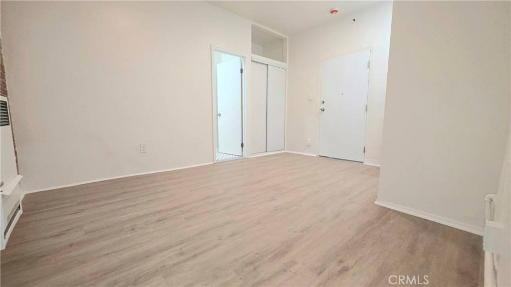 Apartment for rent at 3408 Sunset Blvd #107, Los Angeles, CA 90026