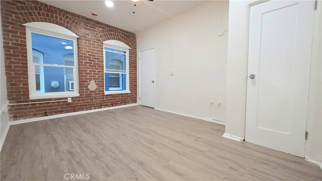Apartment for rent at 3408 Sunset Blvd #107, Los Angeles, CA 90026