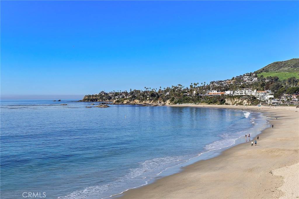Apartment for rent at 609 Sleepy Hollow Lane #15, Laguna Beach, CA 92651