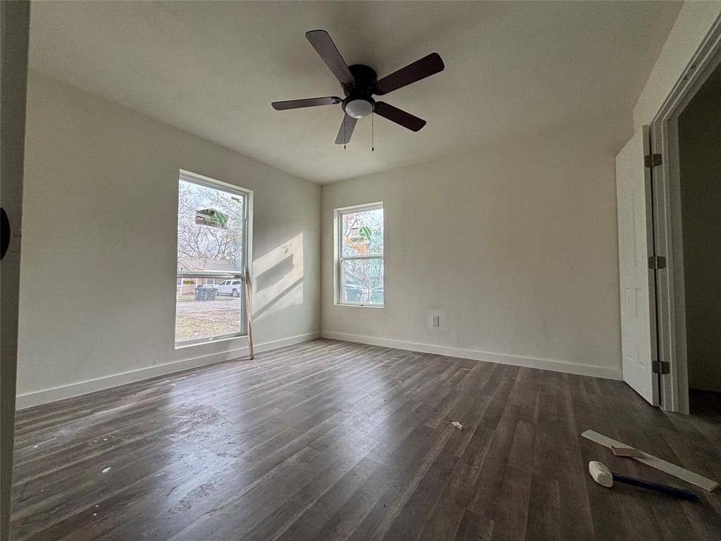 Apartment for rent at 1103 Bell Dr, Greenville, TX 75401