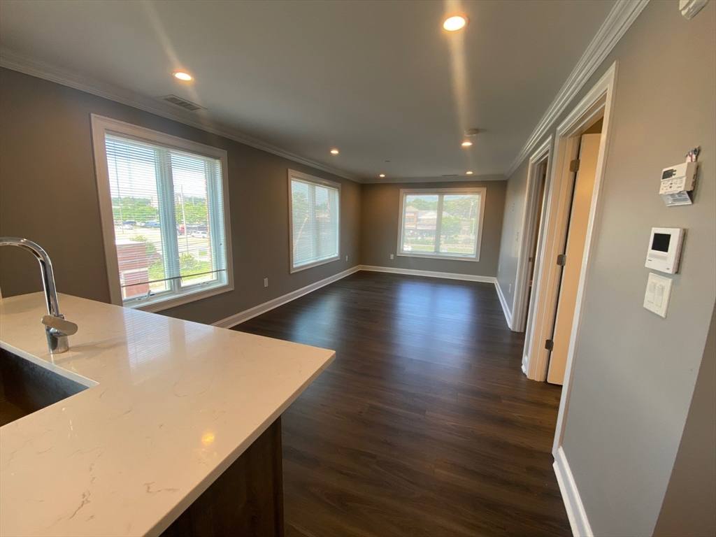 Apartment for rent at 918 Providence Highway 918-204, Dedham, MA 02026