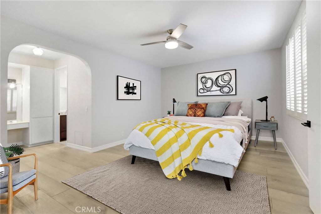 Apartment for rent at 4949 Genesta Ave #104, Encino, CA 91316
