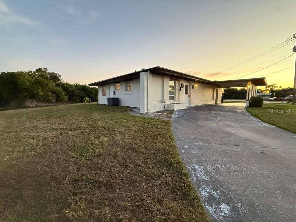 Apartment for rent at 21385 Gibralter Dr, Port Charlotte, FL 33952