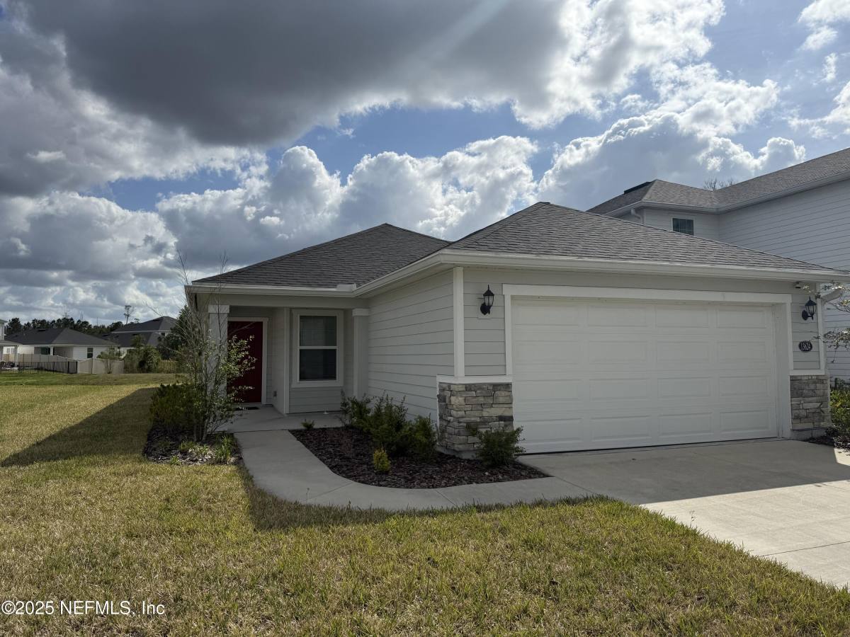 Apartment for rent at 13624 Brookwater Dr, Jacksonville, FL 32256