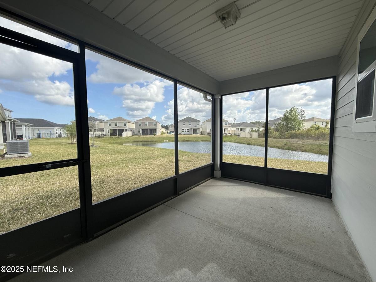 Apartment for rent at 13624 Brookwater Dr, Jacksonville, FL 32256