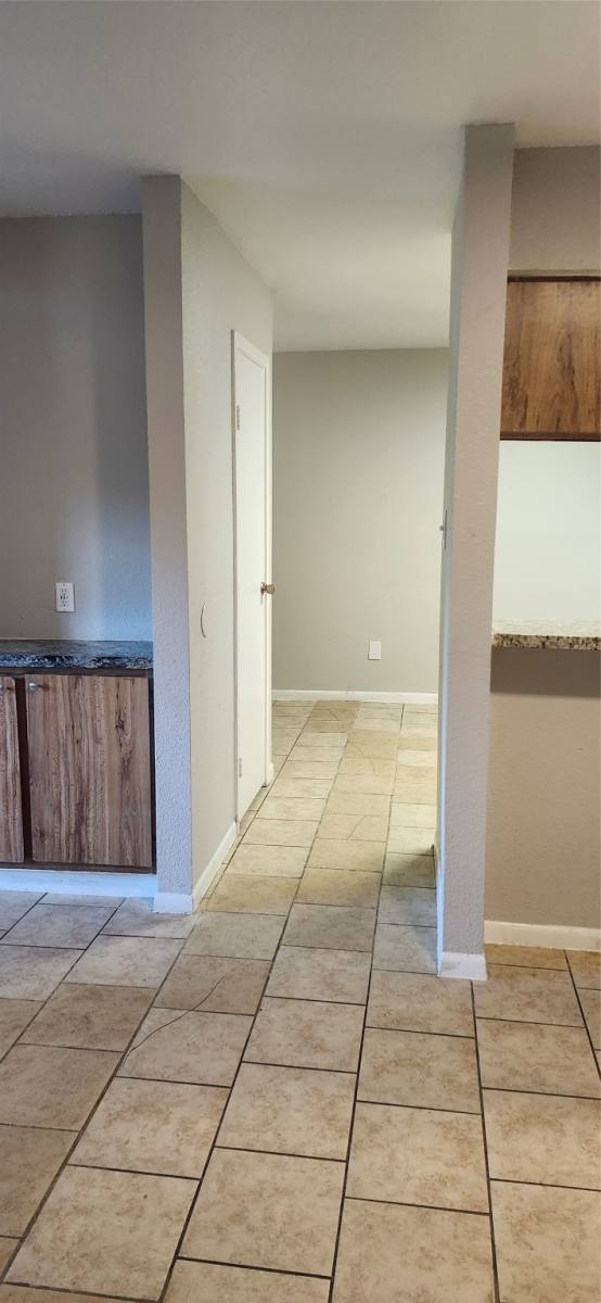 Townhouse for rent at 8918 Bissonnet St #4, Houston, TX 77074