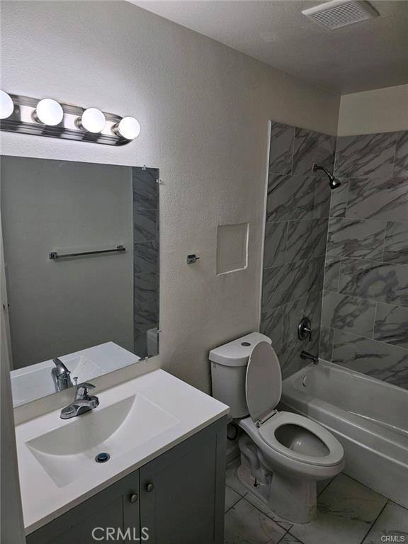 Apartment for rent at 1401 N F St #3, San Bernardino, CA 92405
