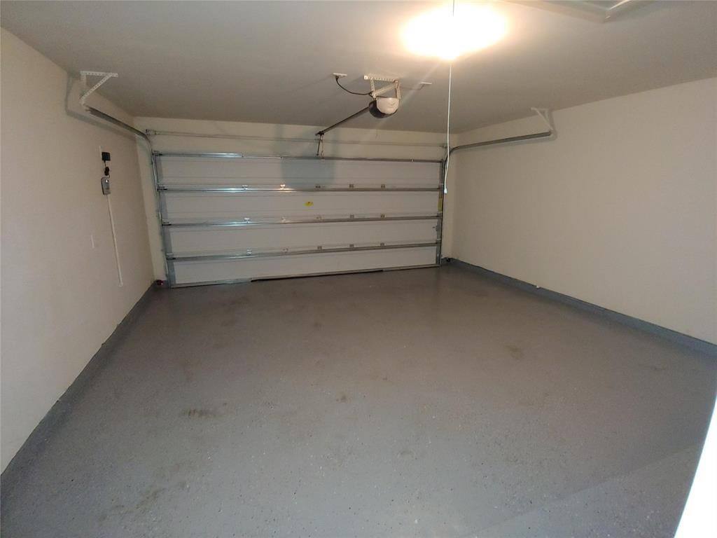 Apartment for rent at 3122 Crescent Oaks Park Lane, Spring, TX 77386