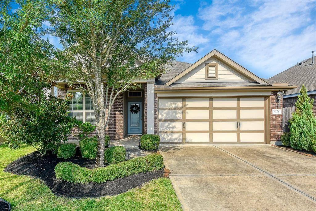 Apartment for rent at 3122 Crescent Oaks Park Lane, Spring, TX 77386