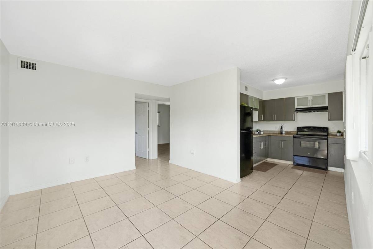 Apartment for rent at 480 NW 24th Ave #480-8, Fort Lauderdale, FL 33311
