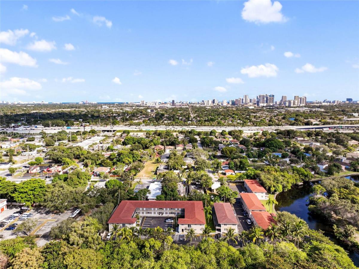 Apartment for rent at 480 NW 24th Ave #480-8, Fort Lauderdale, FL 33311