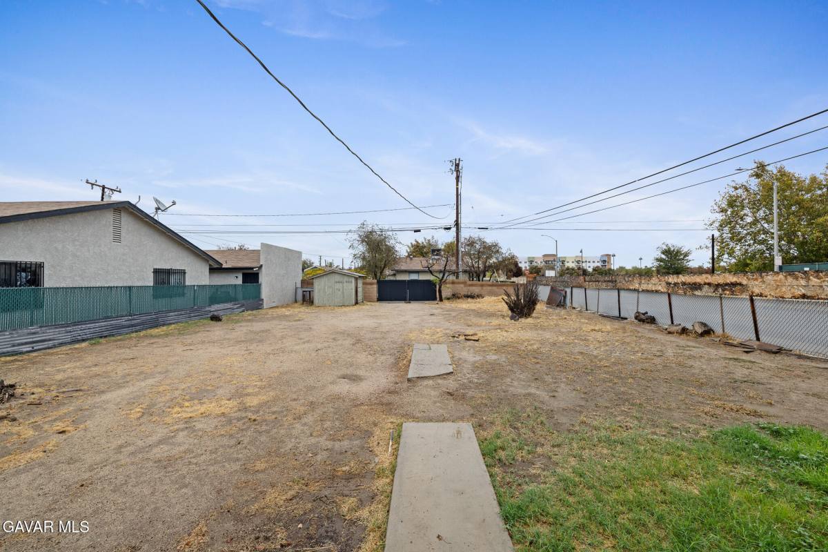 Apartment for rent at 45104 Date Ave, Lancaster, CA 93534