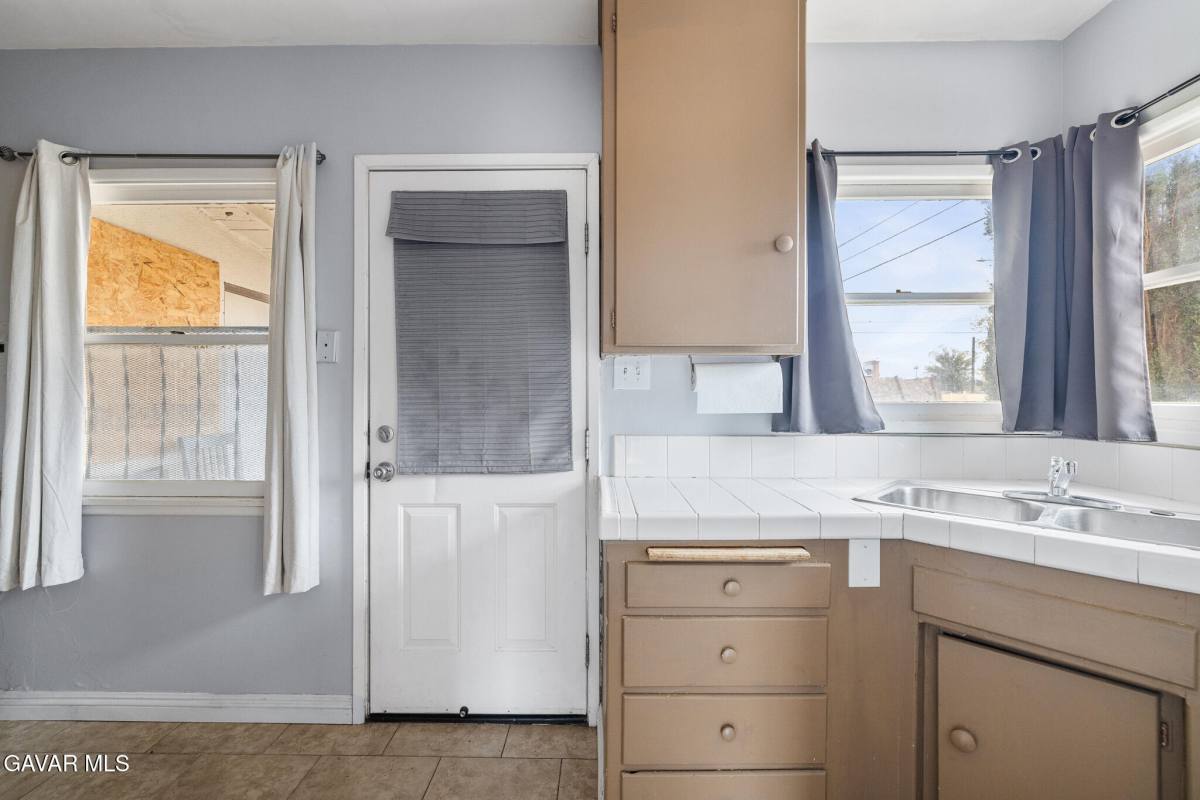 Apartment for rent at 45104 Date Ave, Lancaster, CA 93534