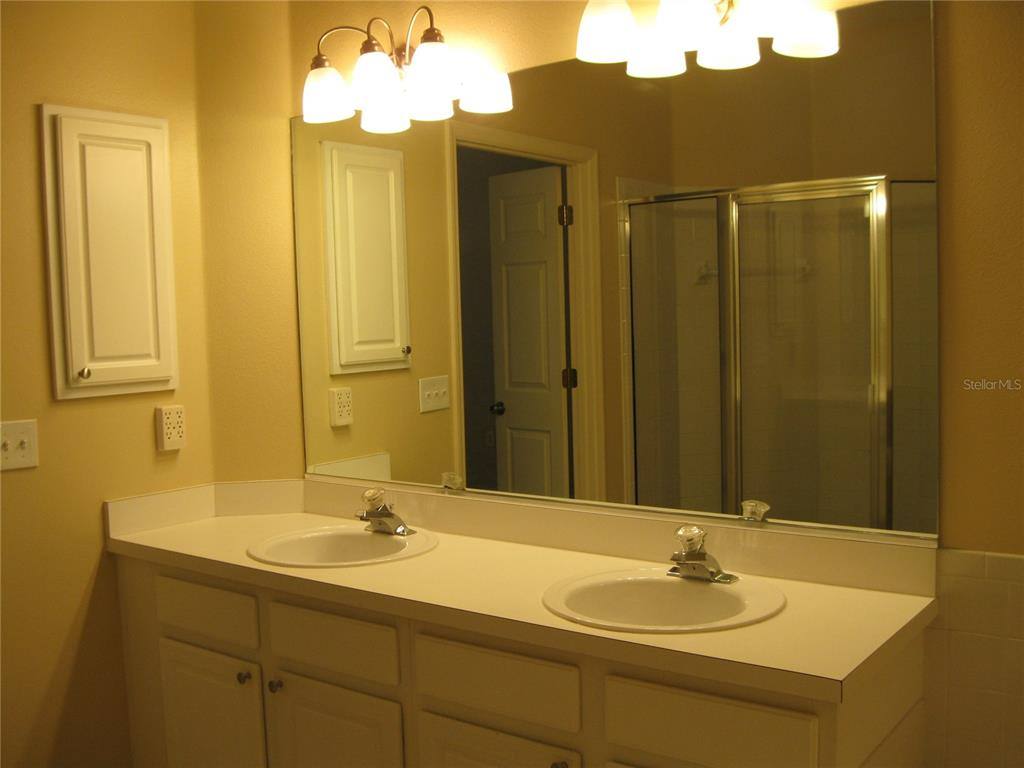 Apartment for rent at 12301 Mosswood Place, Bradenton, FL 34202