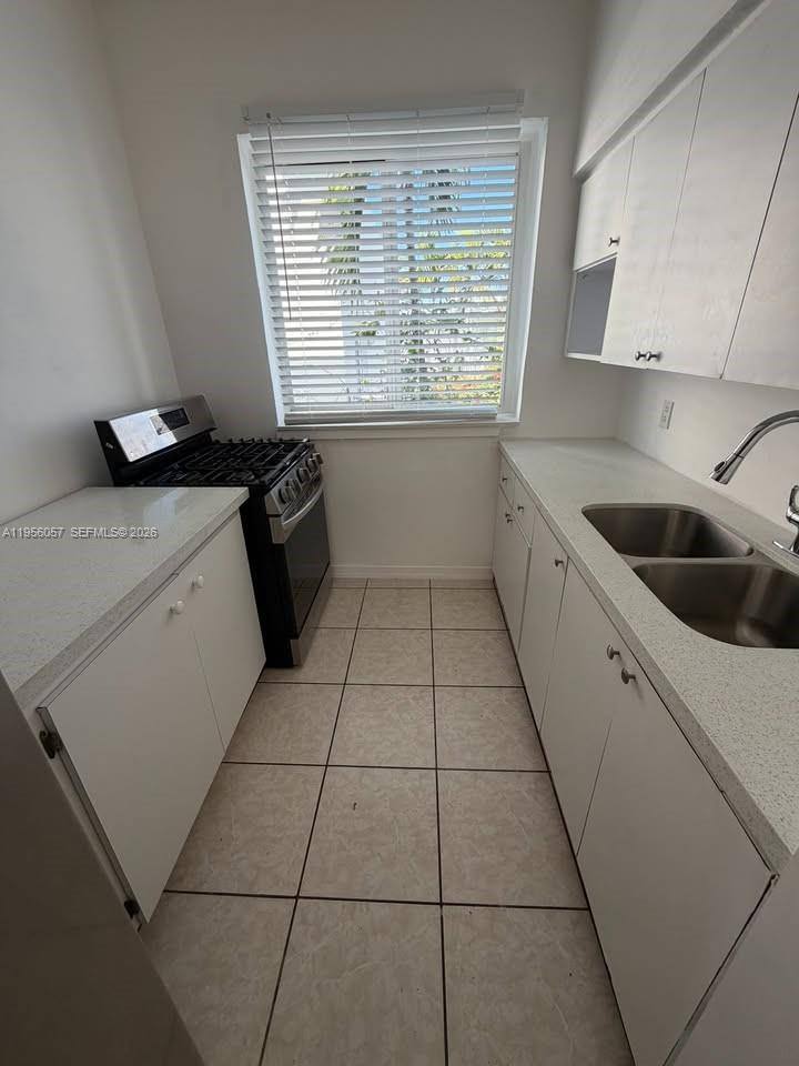 Condo for rent at 825 Jefferson Ave #825-4, Miami Beach, FL 33139