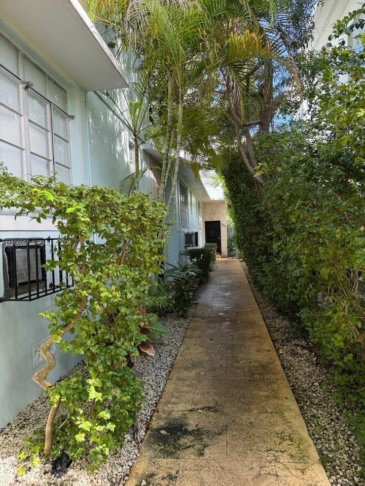 Condo for rent at 825 Jefferson Ave #825-4, Miami Beach, FL 33139