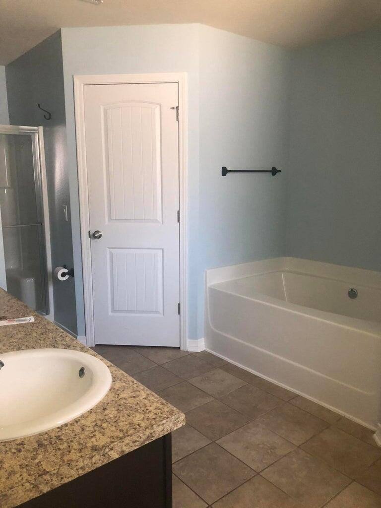 Apartment for rent at 9114 Timber Lane, Navarre, FL 32566
