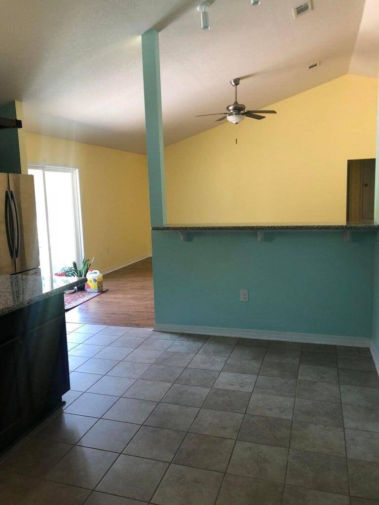 Apartment for rent at 9114 Timber Lane, Navarre, FL 32566