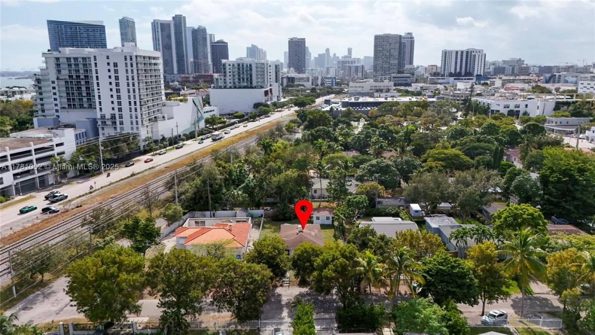 Apartment for rent at 260 NE 45th St #260, Miami, FL 33137