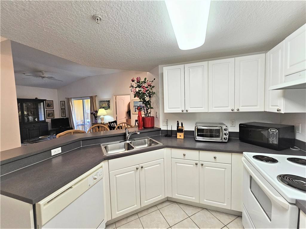 Condo for rent at 5050 Fairways Circle #5050E301, Vero Beach, FL 32967
