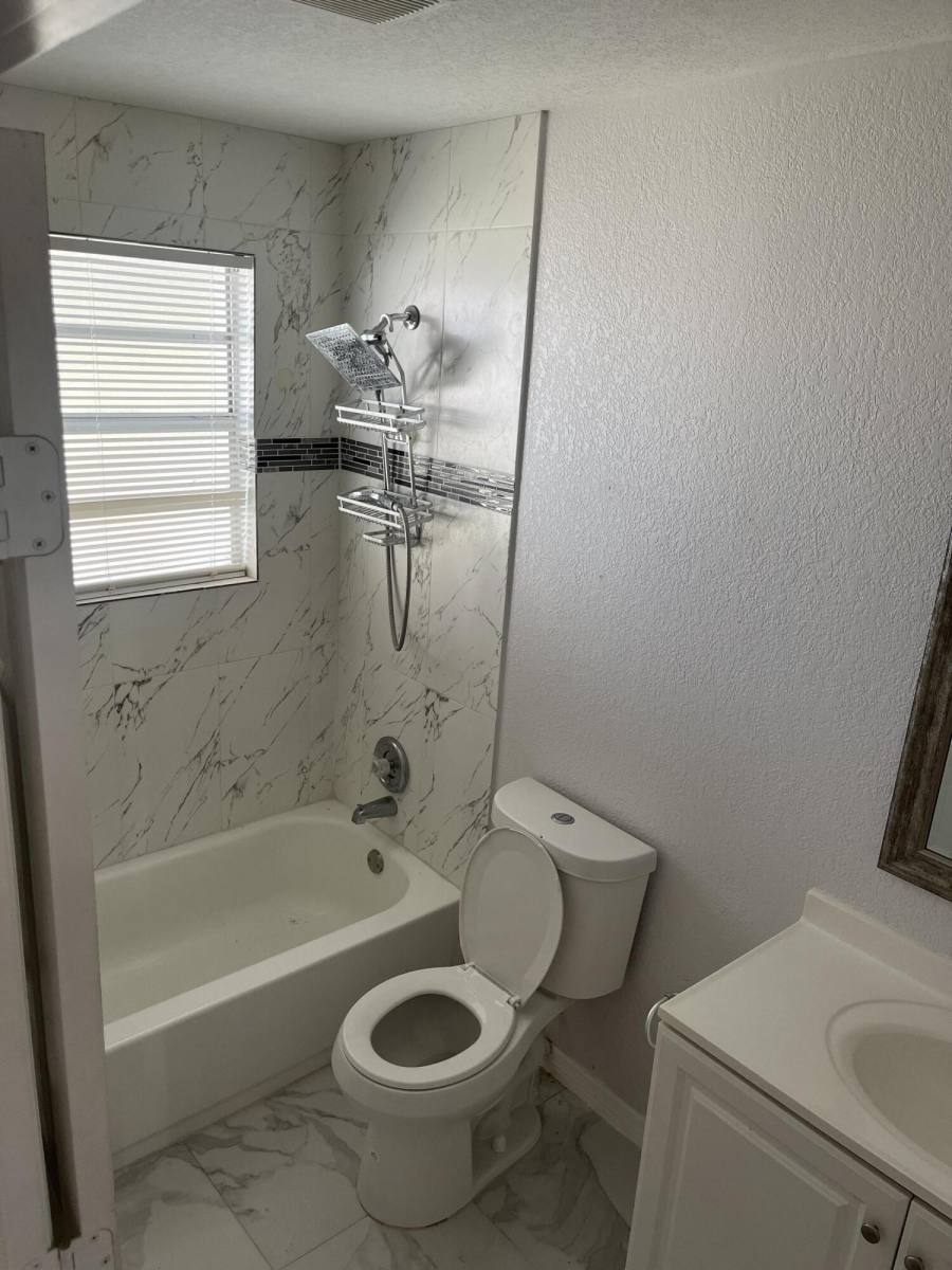 Apartment for rent at 5706 Candlewood Ave, West Palm Beach, FL 33407