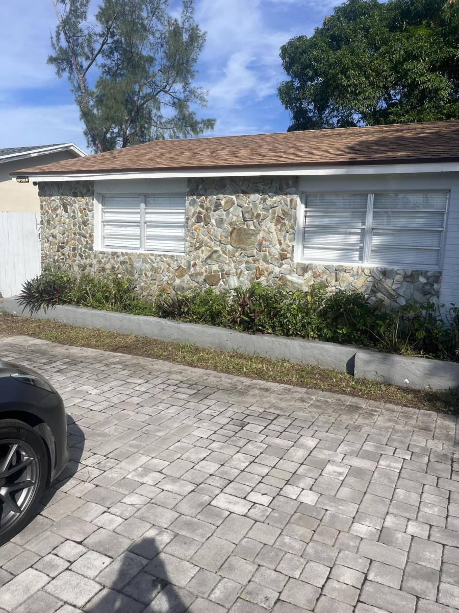 Apartment for rent at 5706 Candlewood Ave, West Palm Beach, FL 33407