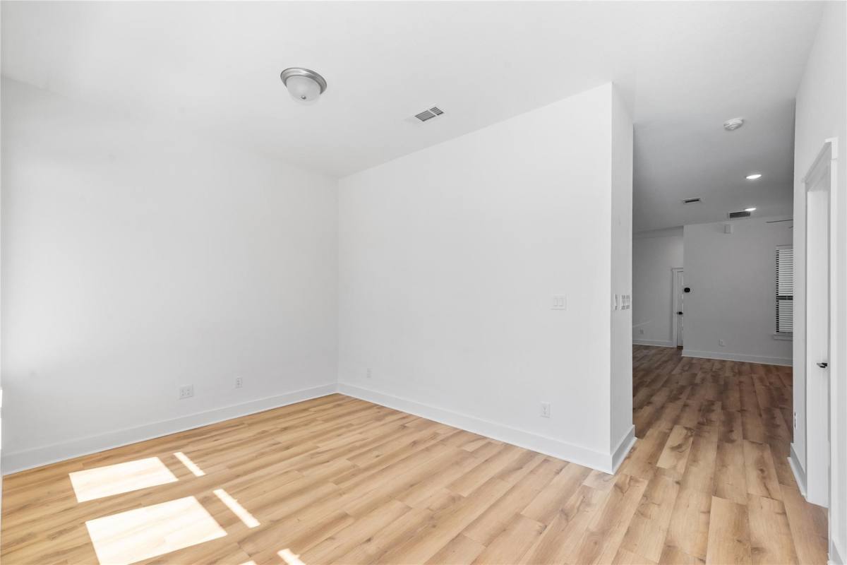 Apartment for rent at 18618 Courteous Way, Cypress, TX 77433