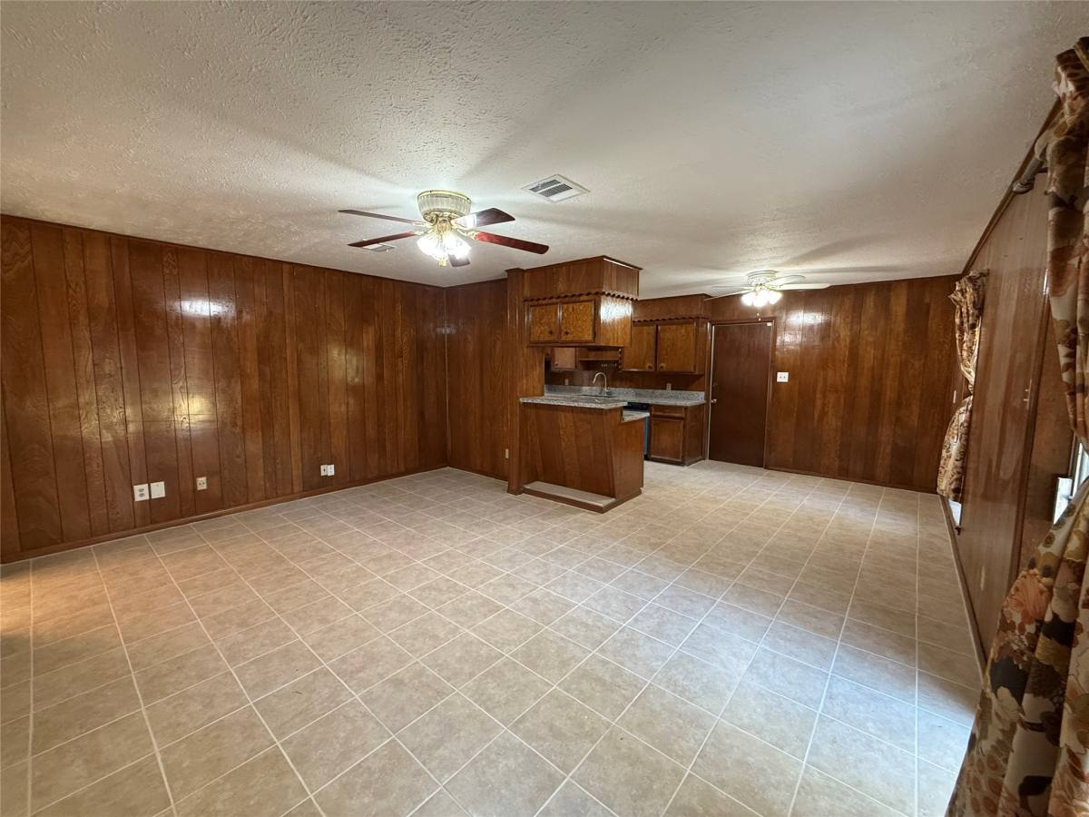 Apartment for rent at 7325 Ley Rd, Houston, TX 77028