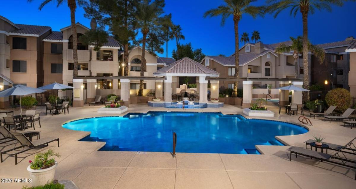 Apartment for rent at 13440 N 44th St #2, Phoenix, AZ 85032