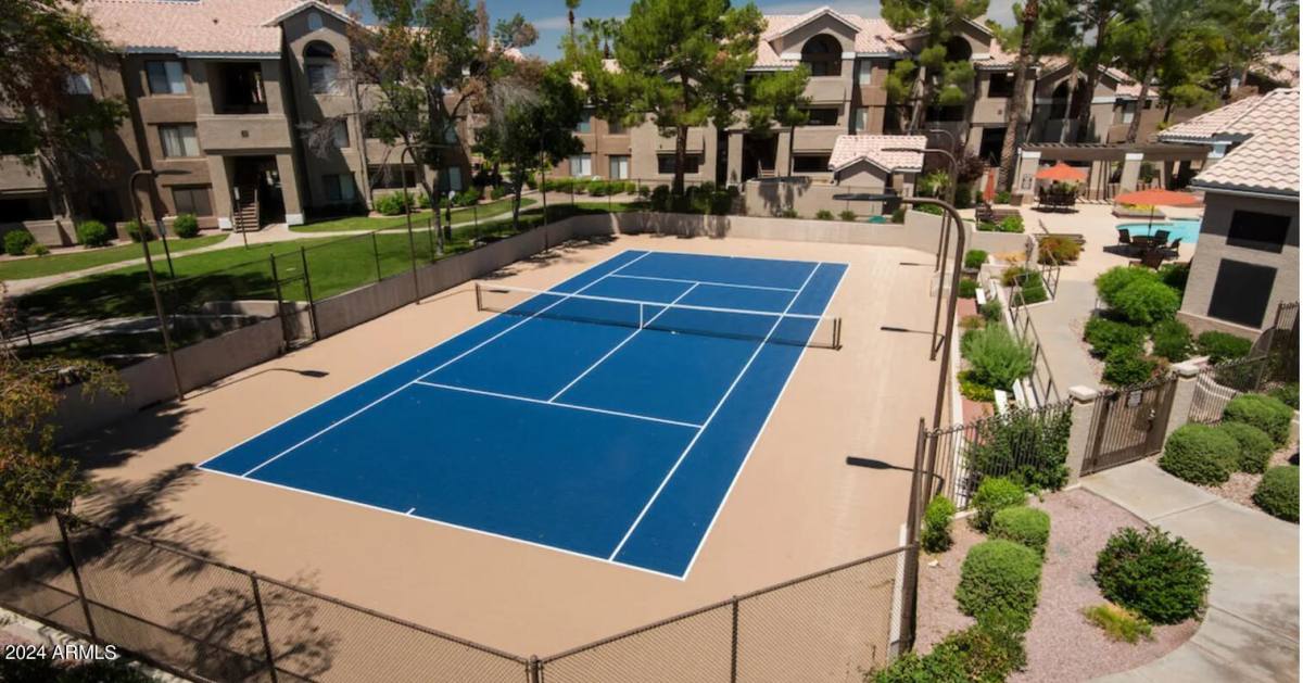 Apartment for rent at 13440 N 44th St #2, Phoenix, AZ 85032