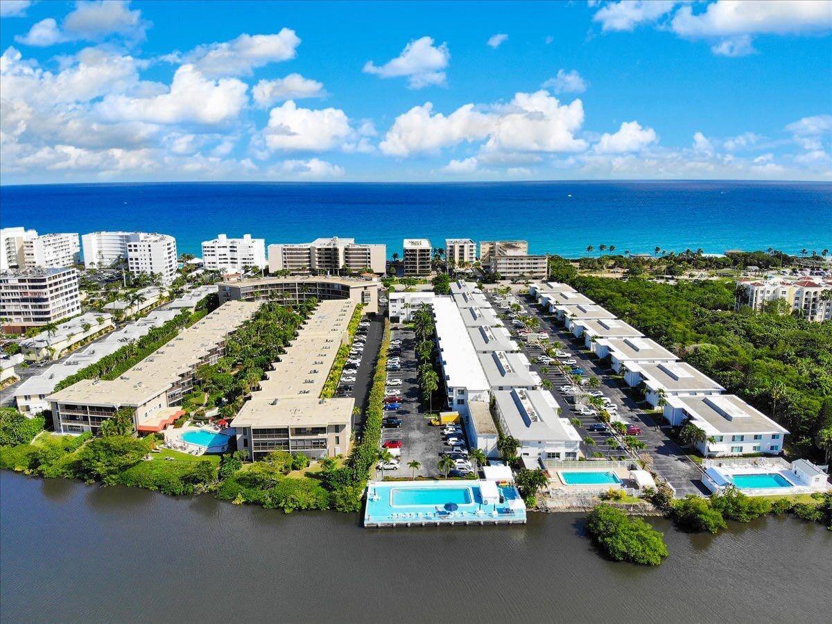 Condo for rent at 4201 S Ocean Blvd #4201J4, Palm Beach, FL 33480