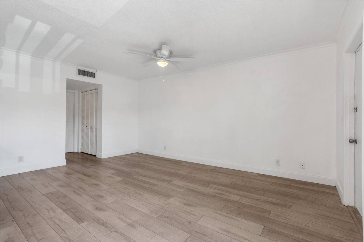 Condo for rent at 4201 S Ocean Blvd #4201J4, Palm Beach, FL 33480