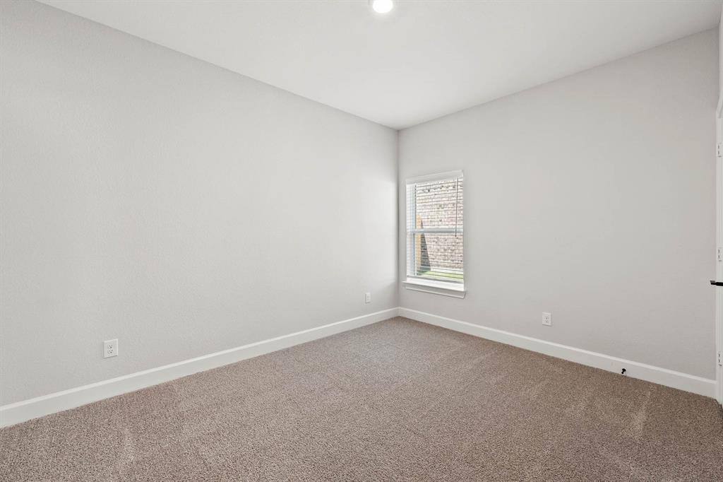 Apartment for rent at 1012 Pecan Place, Hutchins, TX 75141