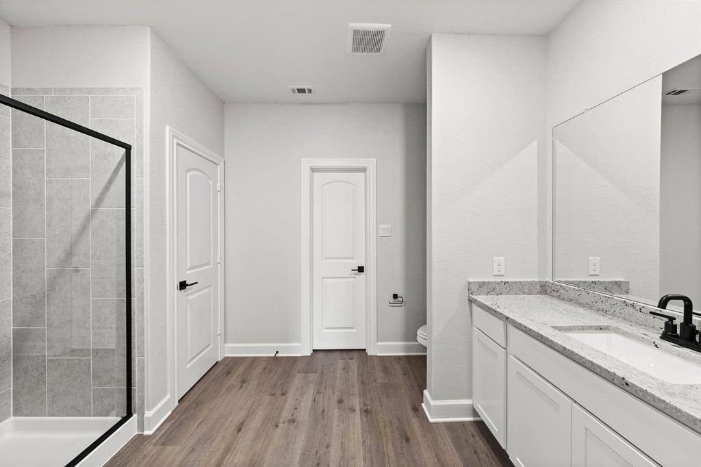 Apartment for rent at 1012 Pecan Place, Hutchins, TX 75141