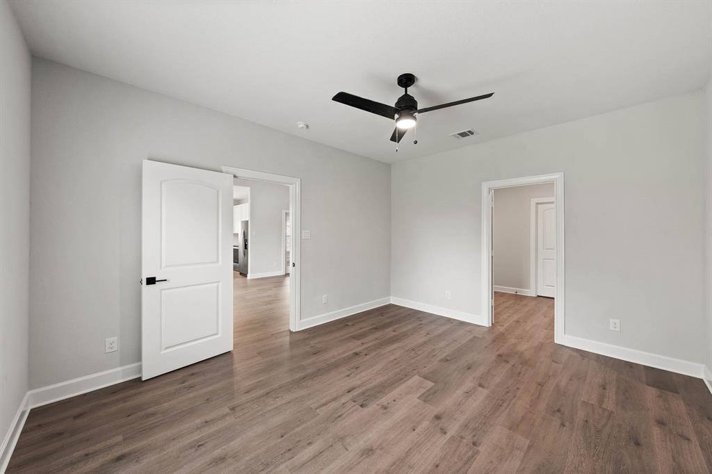 Apartment for rent at 1012 Pecan Place, Hutchins, TX 75141