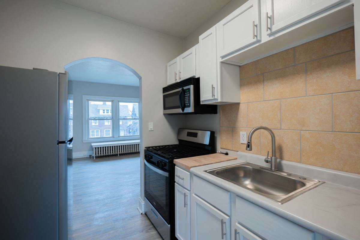 Apartment for rent at 343 15th St NW, Canton, OH 44703