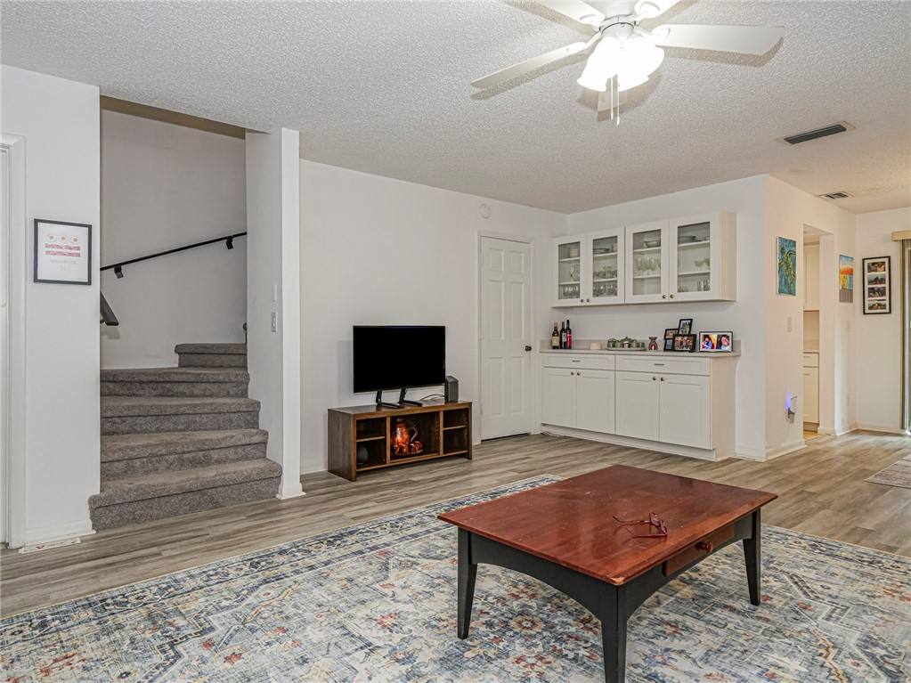 Townhouse for rent at 1057 6th Ave #1057B7, Vero Beach, FL 32960