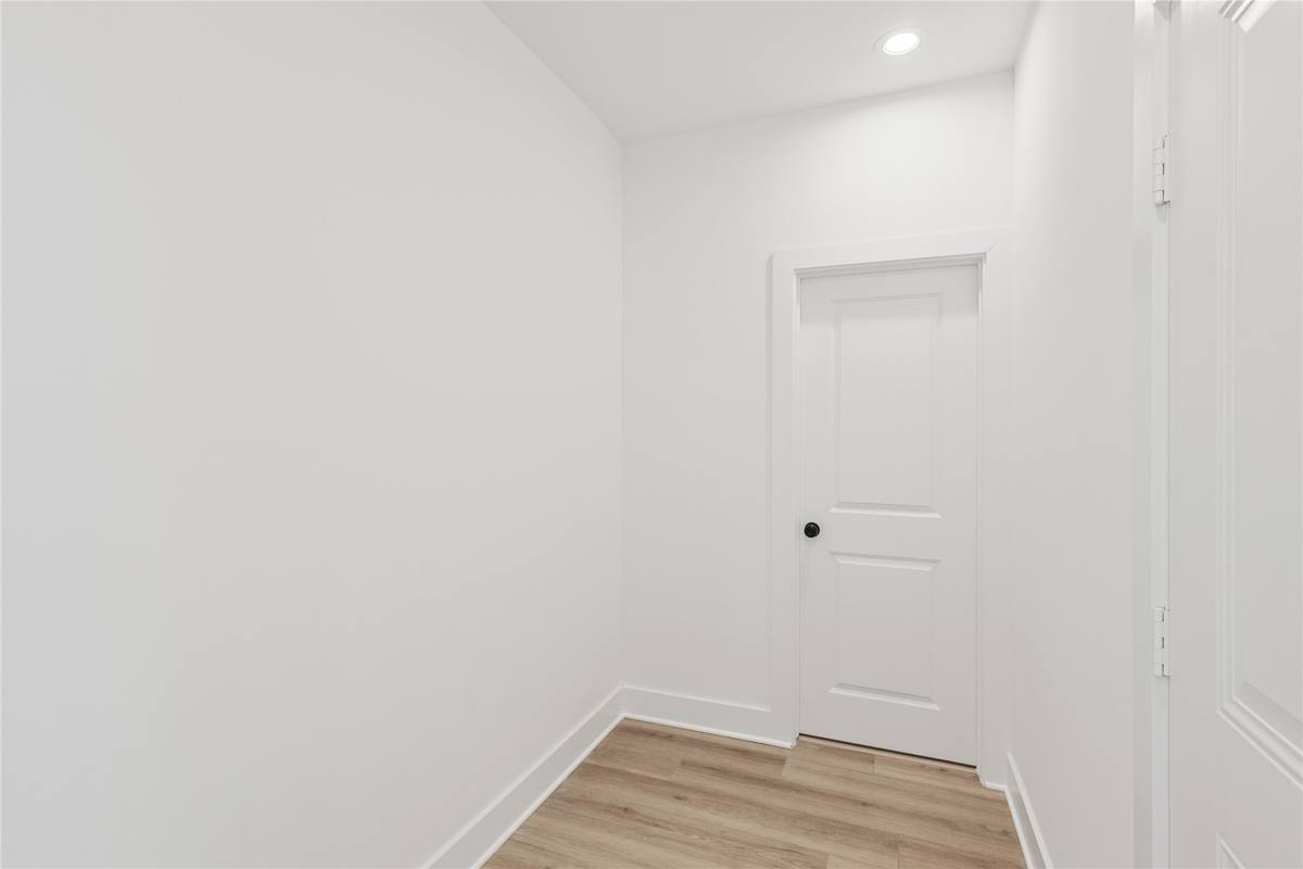 Apartment for rent at 7413 Charlie St, Houston, TX 77088
