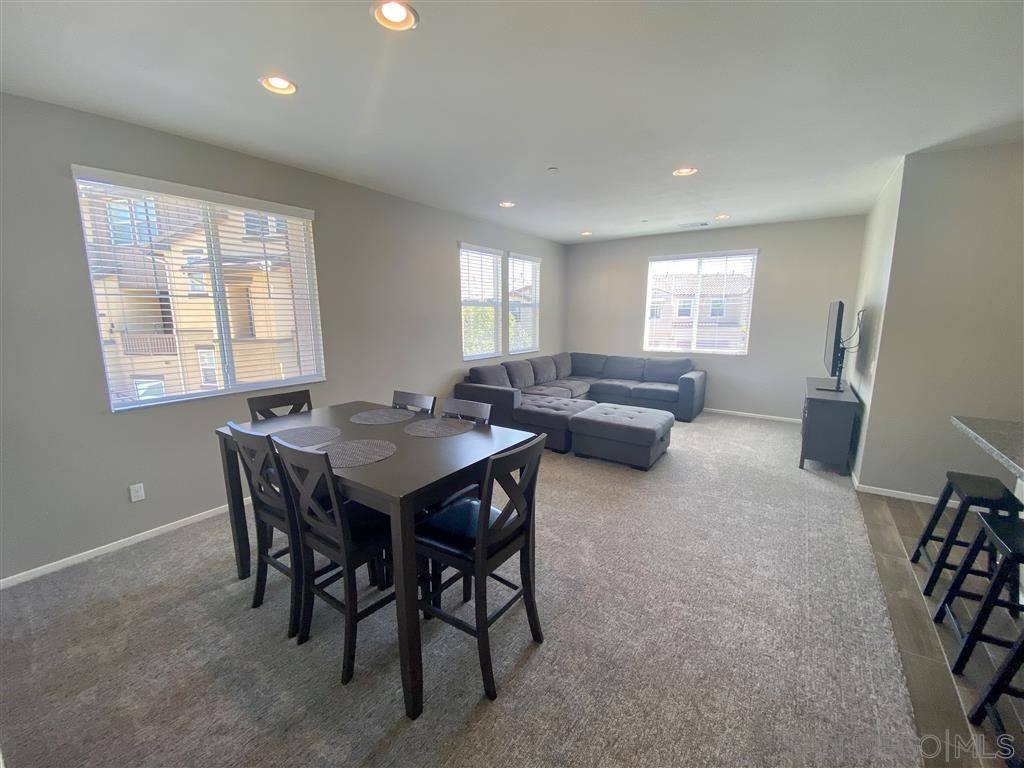 Townhouse for rent at 5432 Santa Sofia, San Diego, CA 92154