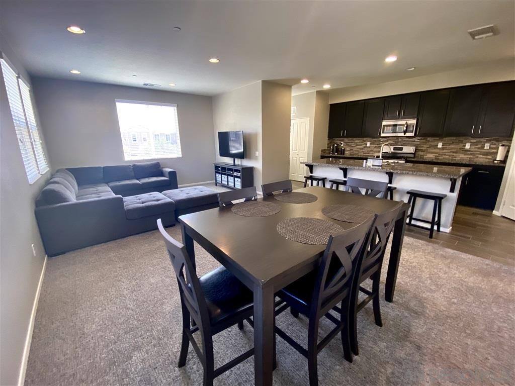 Townhouse for rent at 5432 Santa Sofia, San Diego, CA 92154