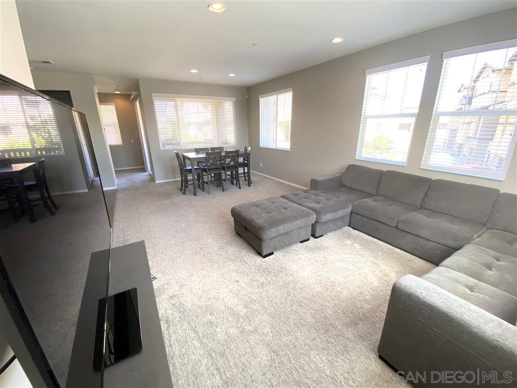 Townhouse for rent at 5432 Santa Sofia, San Diego, CA 92154