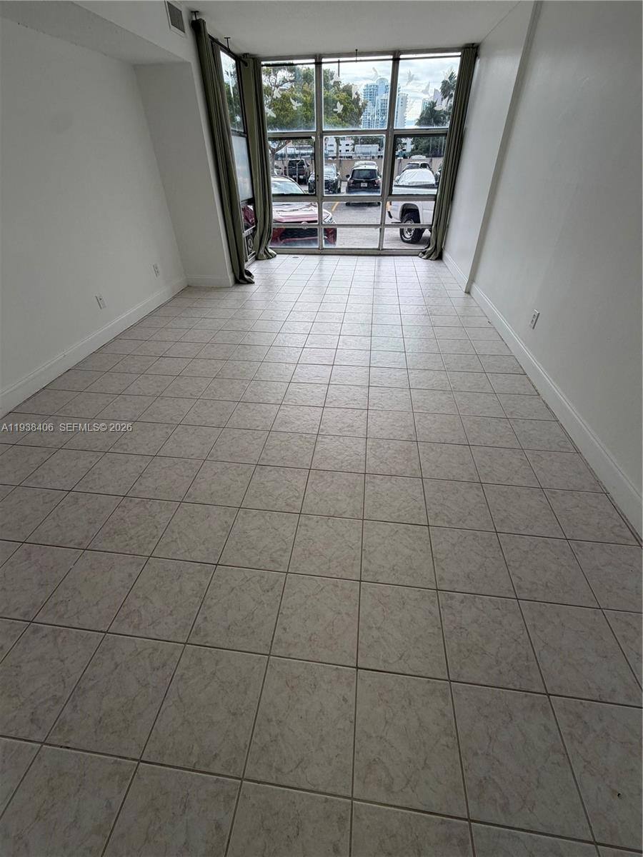 Apartment for rent at 200 172nd St #104, North Miami Beach, FL 33160