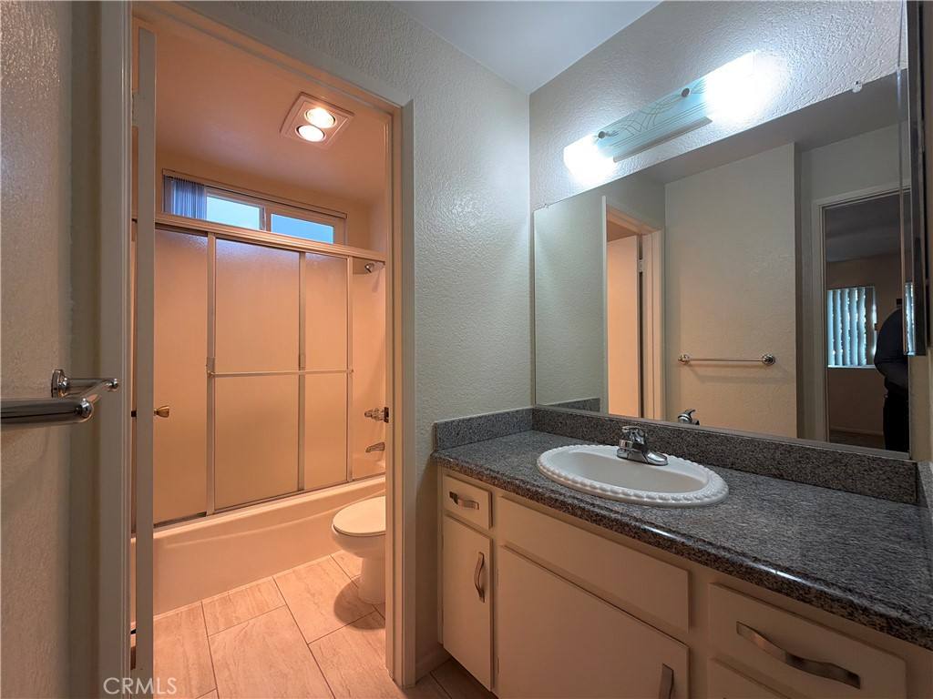 Apartment for rent at 7013 Haskell Ave, Van Nuys, CA 91406