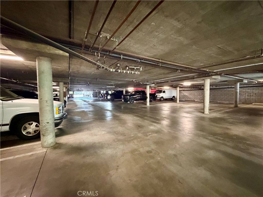 Apartment for rent at 7013 Haskell Ave, Van Nuys, CA 91406