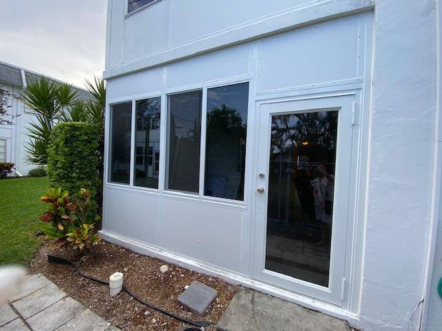 Apartment for rent at 3360 Lake Osborne Dr #107, Lake Worth, FL 33461