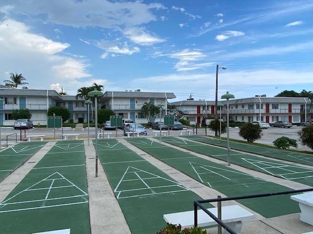 Apartment for rent at 3360 Lake Osborne Dr #107, Lake Worth, FL 33461