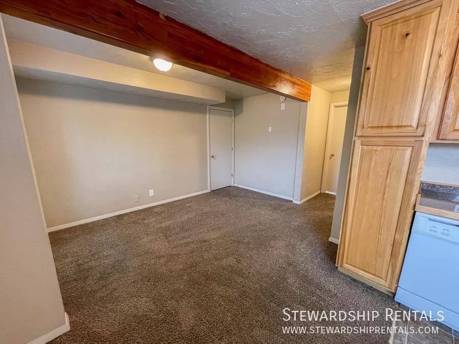 Apartment for rent at 1458 E 19th Ave, Eugene, OR 97403